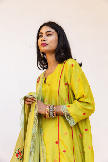 Amaira Green Straight Kurta Set