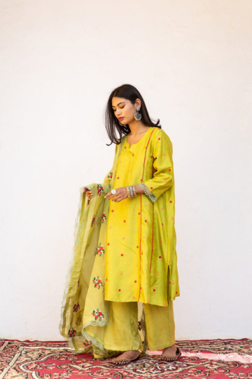 Amaira Green Straight Kurta Set