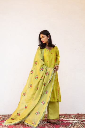 Amaira Green Straight Kurta Set