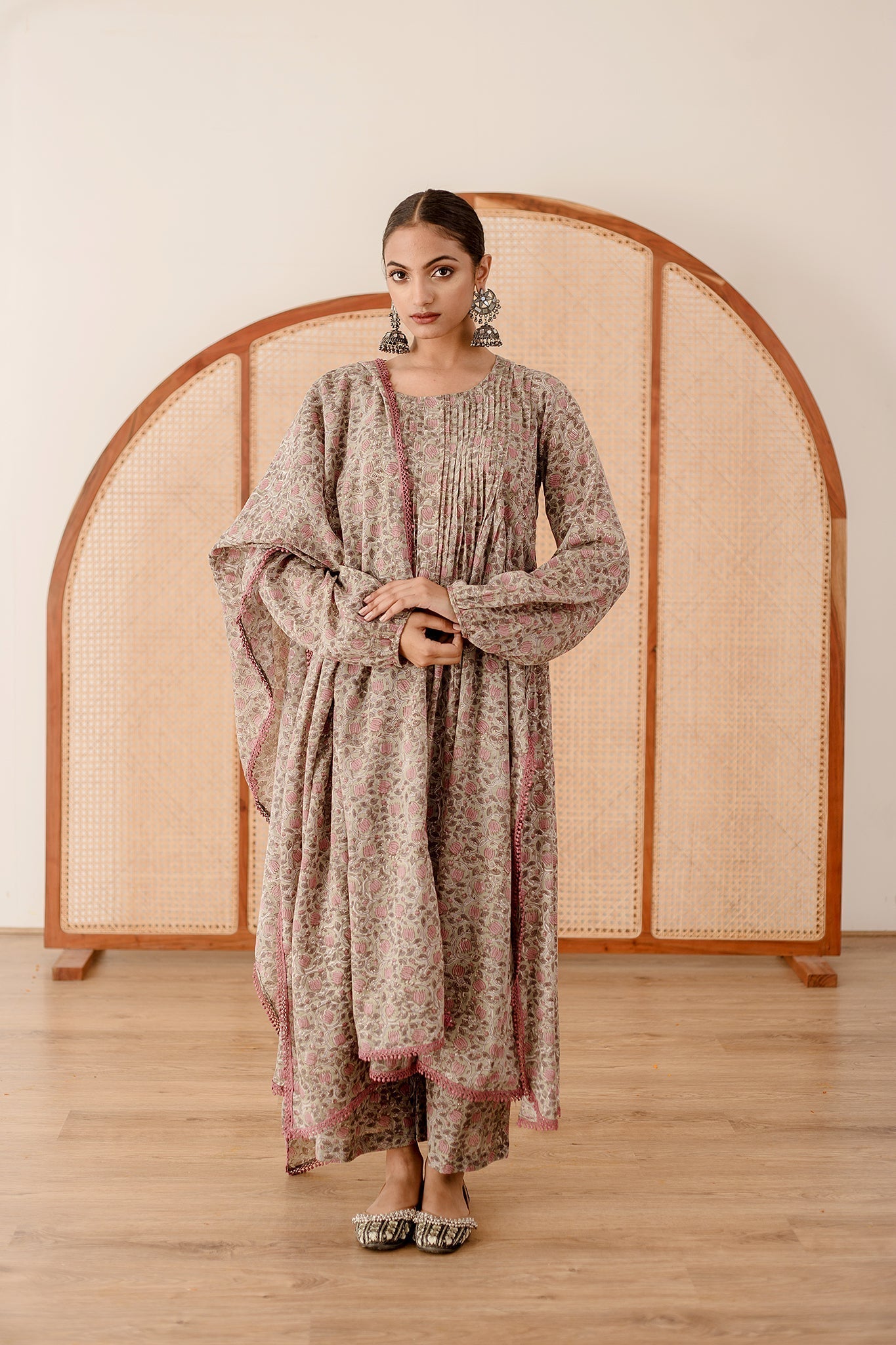 ABAYA GREEN SET Gulabo Jaipur