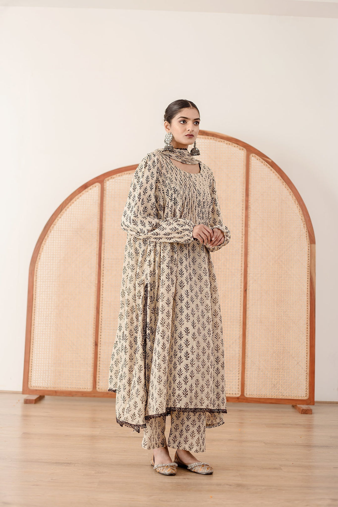 ABAYA WHITE SET Gulabo Jaipur