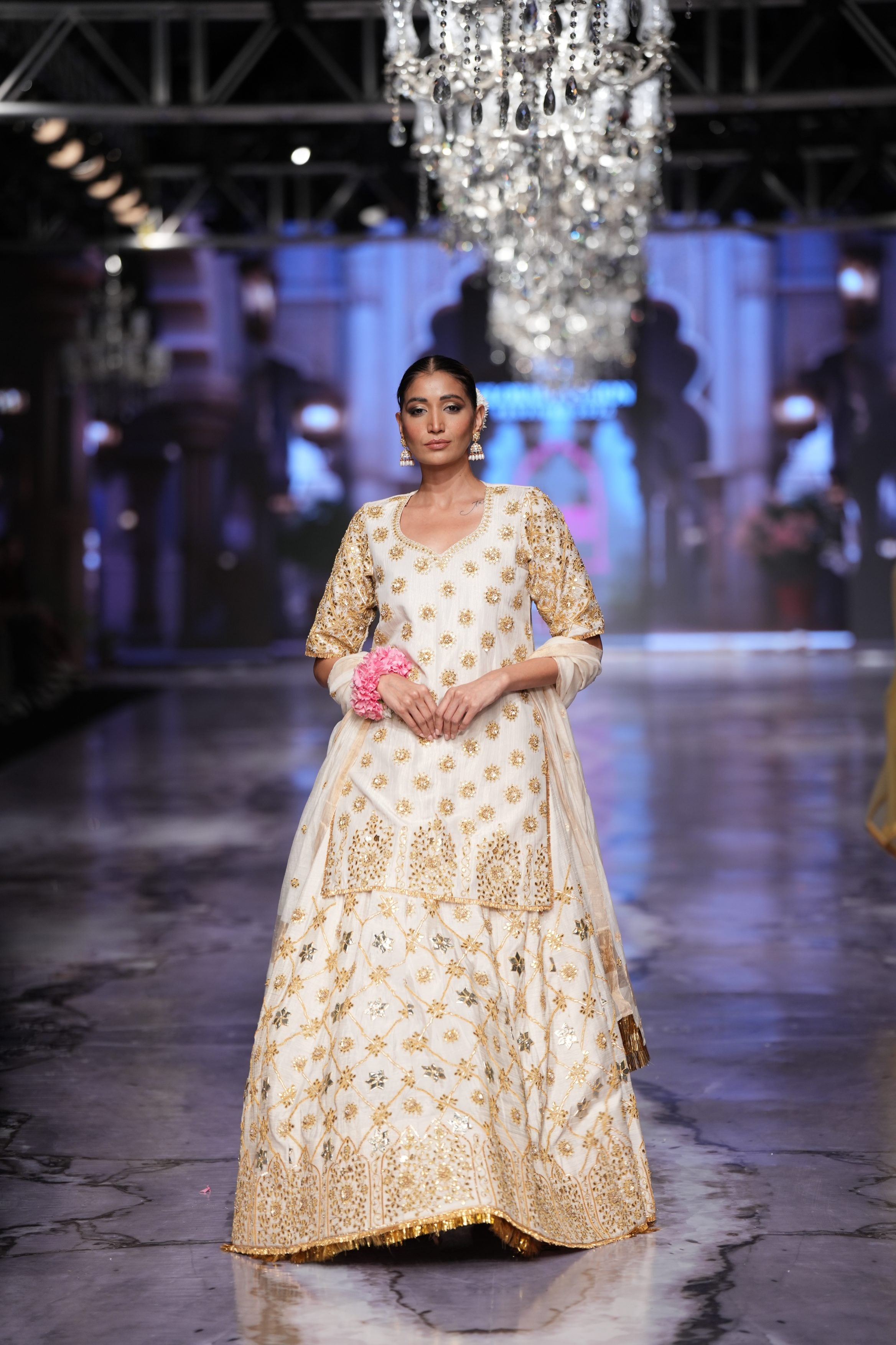 Noormahal White Lehenga Set