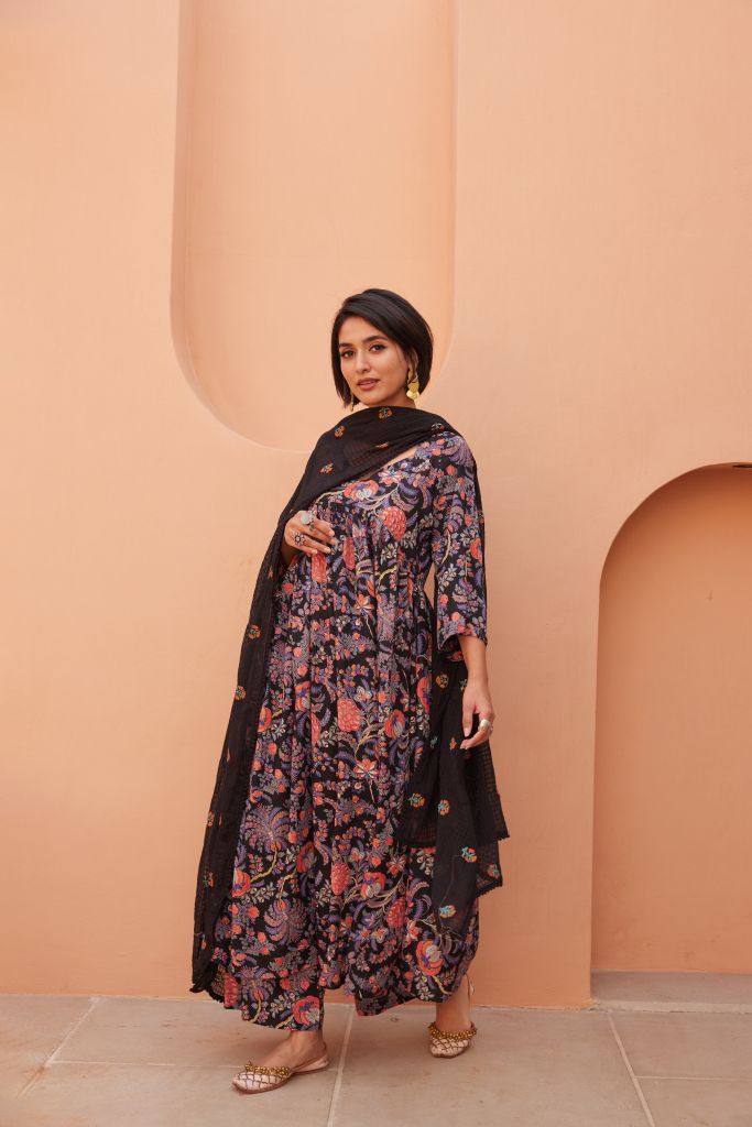 Suki Black  Anarkali Set