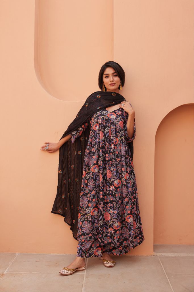 Suki Black  Anarkali Set