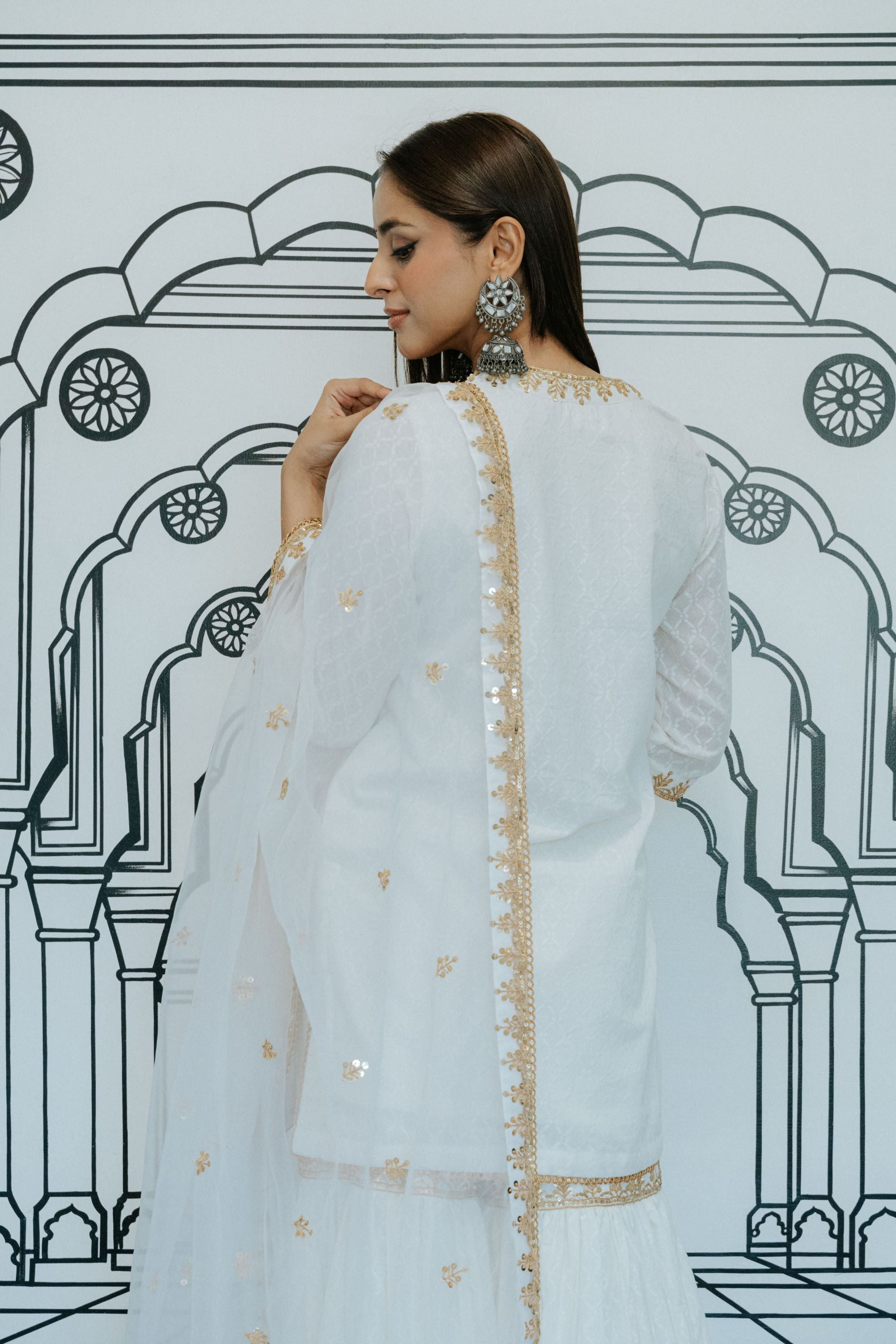 SANCH  WHITE SHARARA SET