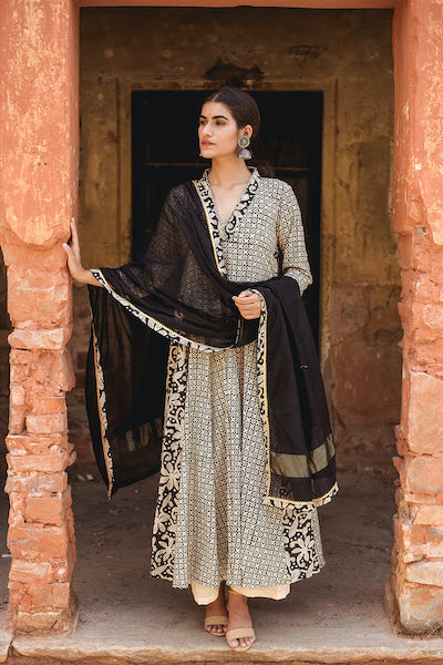 Farida Black Set Gulabo Jaipur