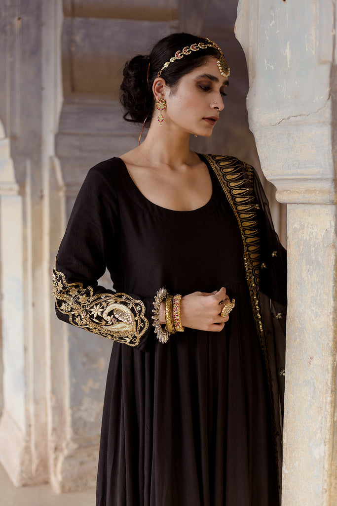 Anarkali Suits : Black georgette embroidery work long anarkali ...