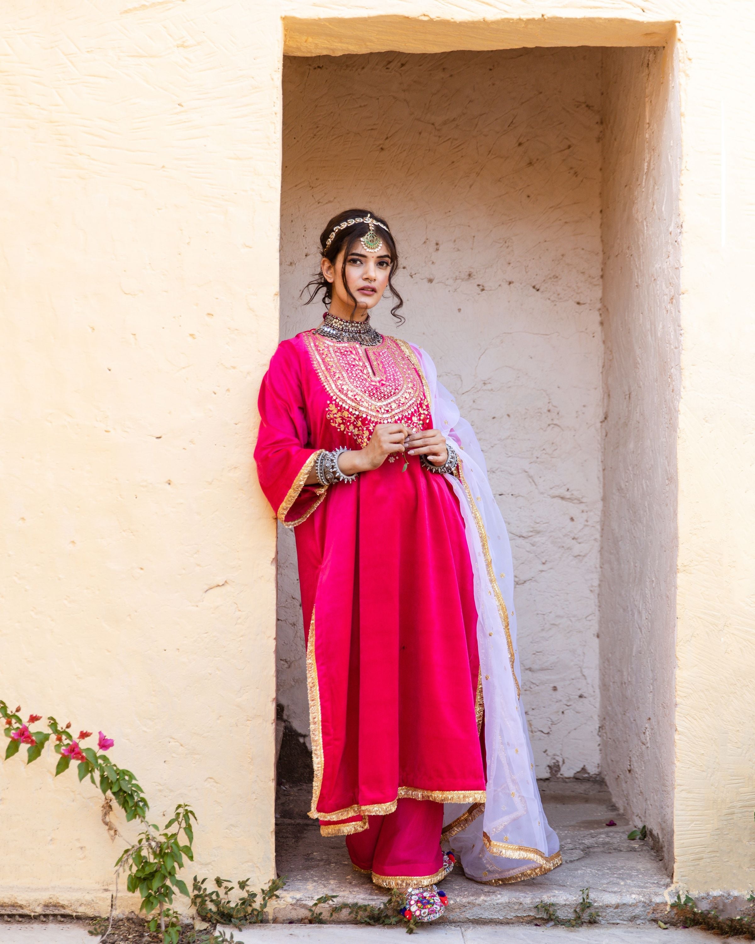 Punjabi Dresses for girls | Pakistani Dresses Marketplace