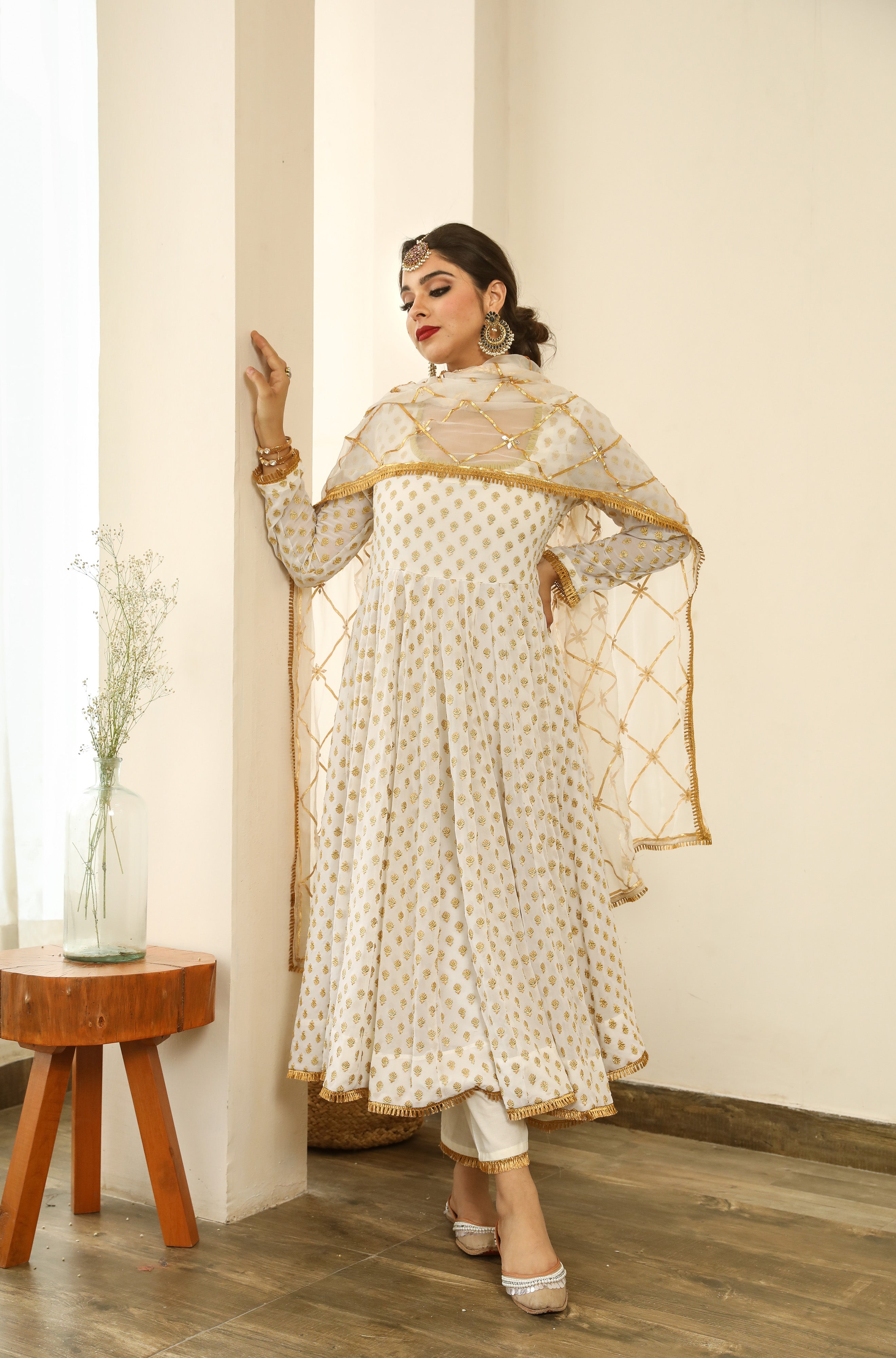 Zuri White Set Gulabo Jaipur