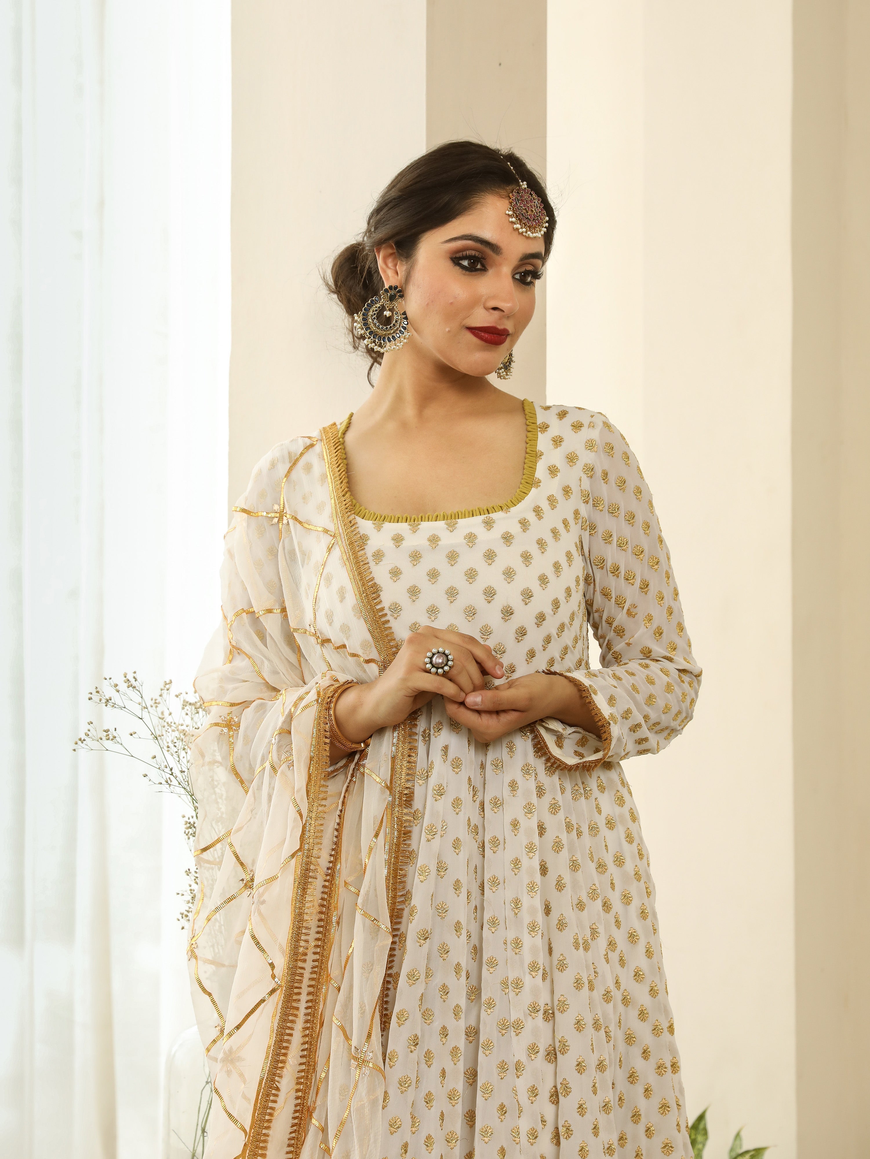 Zuri White Set Gulabo Jaipur