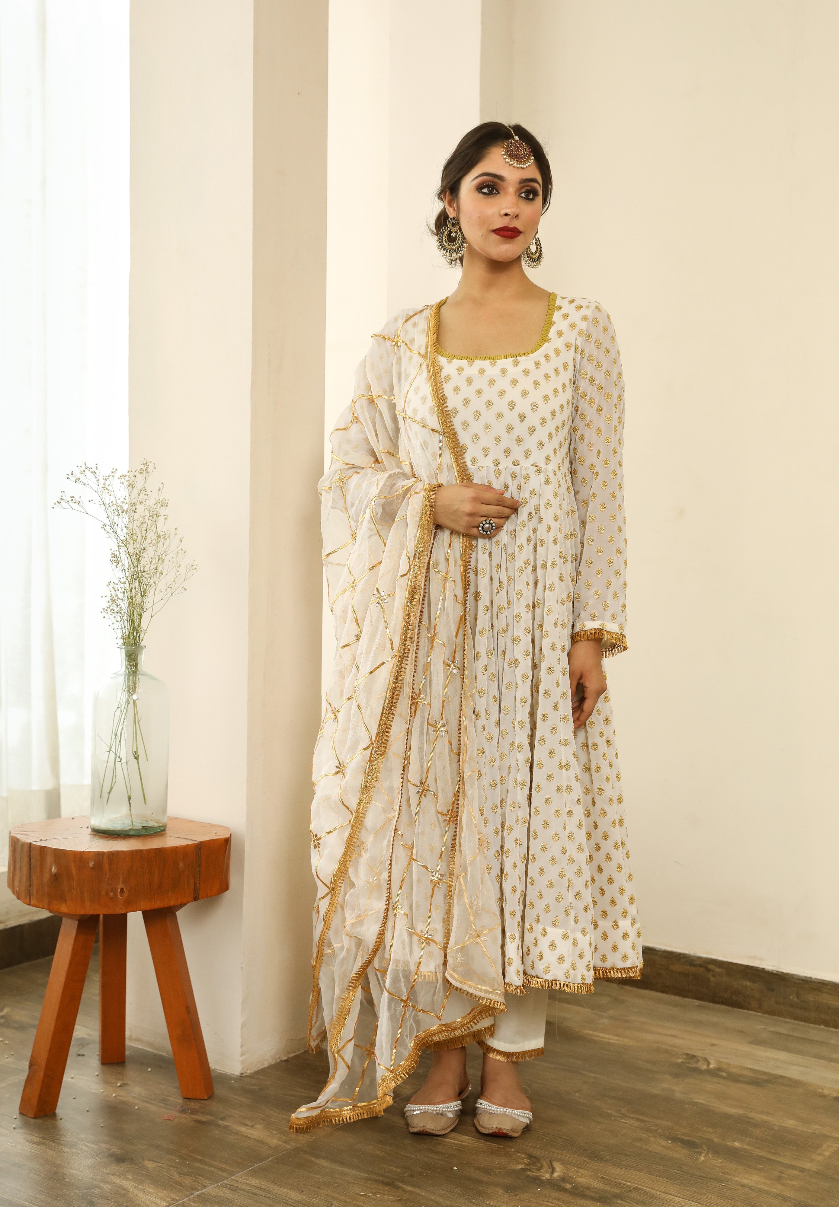 Zuri White Set Gulabo Jaipur